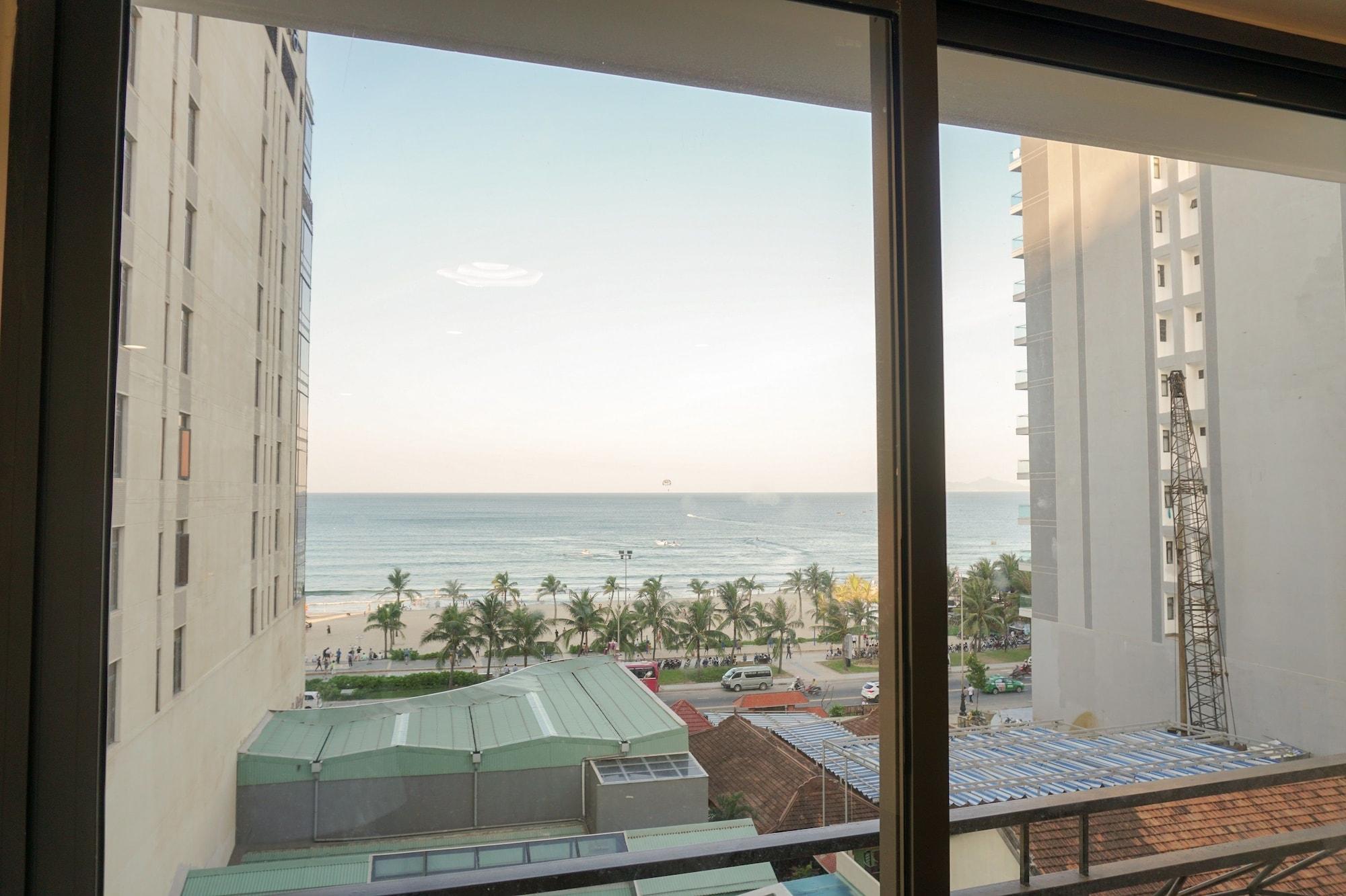 Ruby Hotel Da Nang Exterior photo